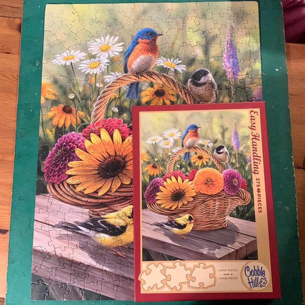 SALE!! 275 piece puzzle large pieces bouquet